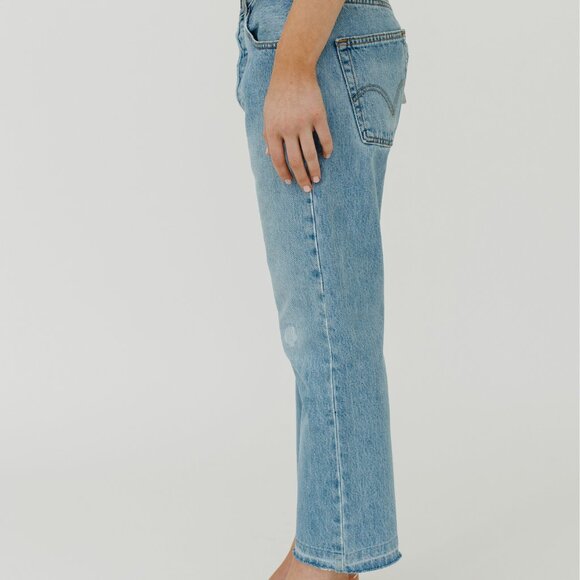 RE/DONE | Levi's 90s Boyfriend Jean - Picture 3 of 4